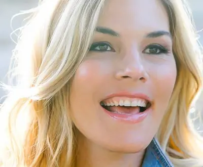 Jennifer Paige
