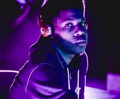Jayy Queezy