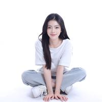 小雨演员头像