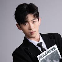 潘艺文演员头像