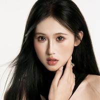 咔咔演  员头像