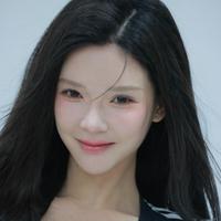 刘奕心演员头像