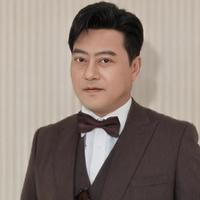 卫燑演员头像