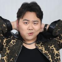 邓铭洋演员头像