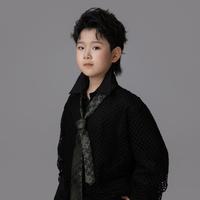 胡以洛演员头像