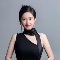何籽妍演员头 像