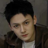 陈 泓龙演员头像