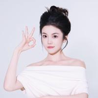 邱彤演员头像