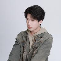 戚正演员头像