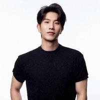 李致逸演员头像