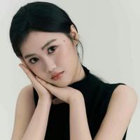 周勤靓演员头像