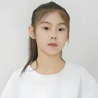 管羽晨演员头像