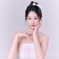 殷薪茹演员头像