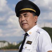 杨竣茗演员头像