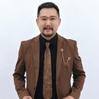 華少演员头像