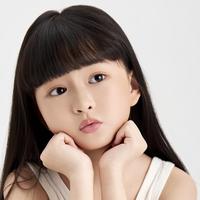 三月演员头像