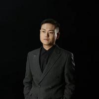鲍柄翰演员头像