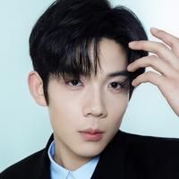 杨龙演员头像