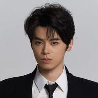 谢弘演员头像