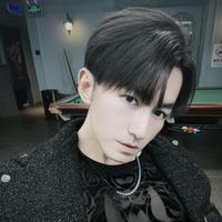 霖彬演员头像