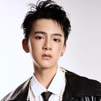 徐崴罗演员头像