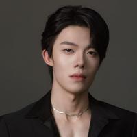 周崇光演员头像