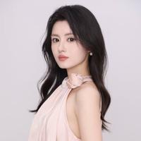 黄露演员头像