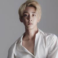 郝逸伦演员头像