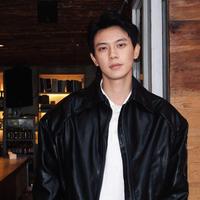 胡耀演员头像