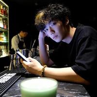 张金龙演员头像
