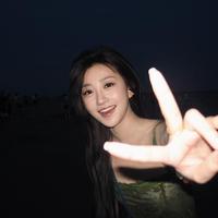 鲍治玥演员头像