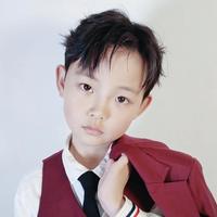 吕弋琋演员头像