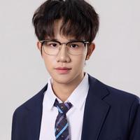 蓝黑笑演员头像