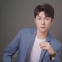 王卫演员头像