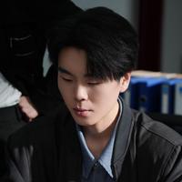 仔仔演员头像