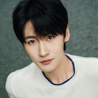 高铭远演员头像