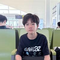 栗浩竣演员头像