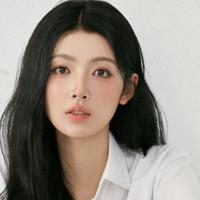 潘钰涵演员头像