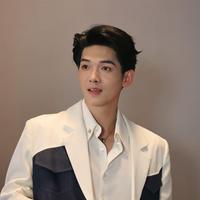严易成演员头像