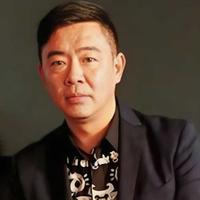 周小鹏演员头像