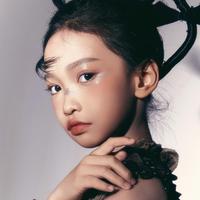 何依琳演员头像