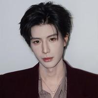 李春华演员头像