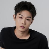 李子扬演员头像