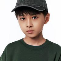 丁梓航演员头像