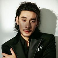 阿藏演员头 像