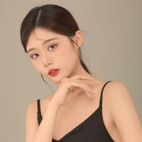 余昕冉演员头像