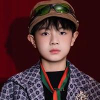 丁宇浩睿演员头像