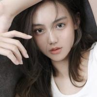 郑晓桐演员头像