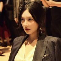 雷茜演员头像