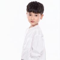 黄靖轩演员头像